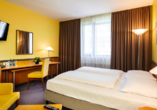 Beispiel eines Doppelzimmers im Plaza Hotel & Living in Frankfurt