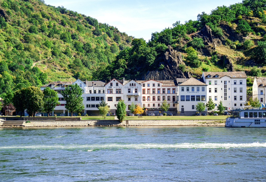 Rheinsteig, Sternwanderreise, Hotel Restaurant Colonius, St. Goarshausen, Hotel Colonius Außenansicht