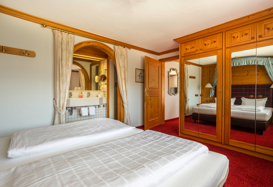 Beispiel eines Doppelzimmers Komfort im Alpenhotel Oberstdorf