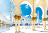 Sie ist eine der größten und zweifellos atemberaubendsten Moscheen der Welt.
