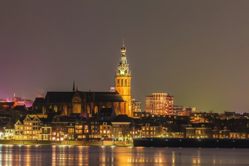 Nijmegen bei Nacht!