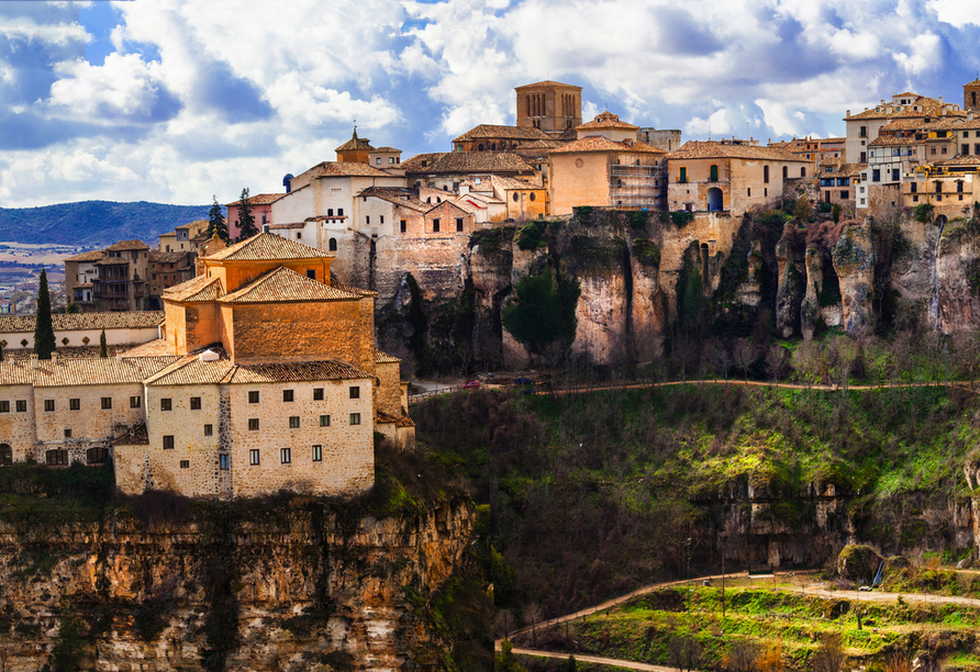 Einen weiteren Fotostopp präsentiert Ihnen die malerische Stadt Cuenca.