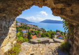 Unternehmen Sie einen Ausflug in den beliebten Urlaubsort Herceg Novi (ca. 3 km entfernt).