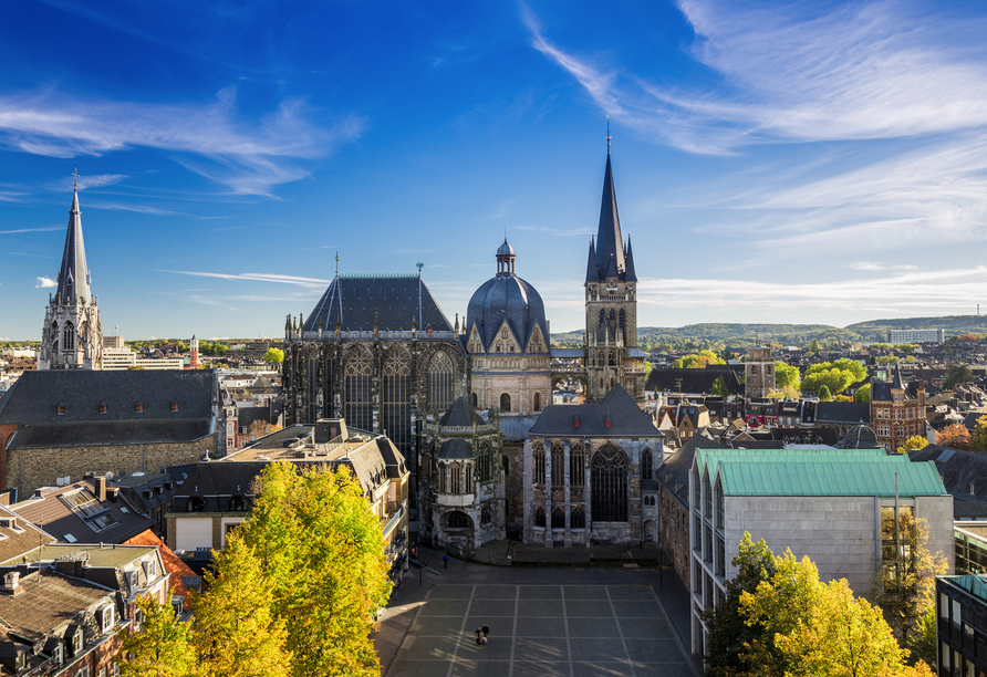 Das historische Aachen bietet sich für einen Tagesausflug an.