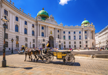 Wandeln Sie in der Hofburg und im Sissi-Museum auf den Spuren der Habsburger-Monarchie.