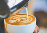Exzellenter Kaffee, Cappuccino und Espresso warten während Ihres Italien-Urlaubs auf Sie.