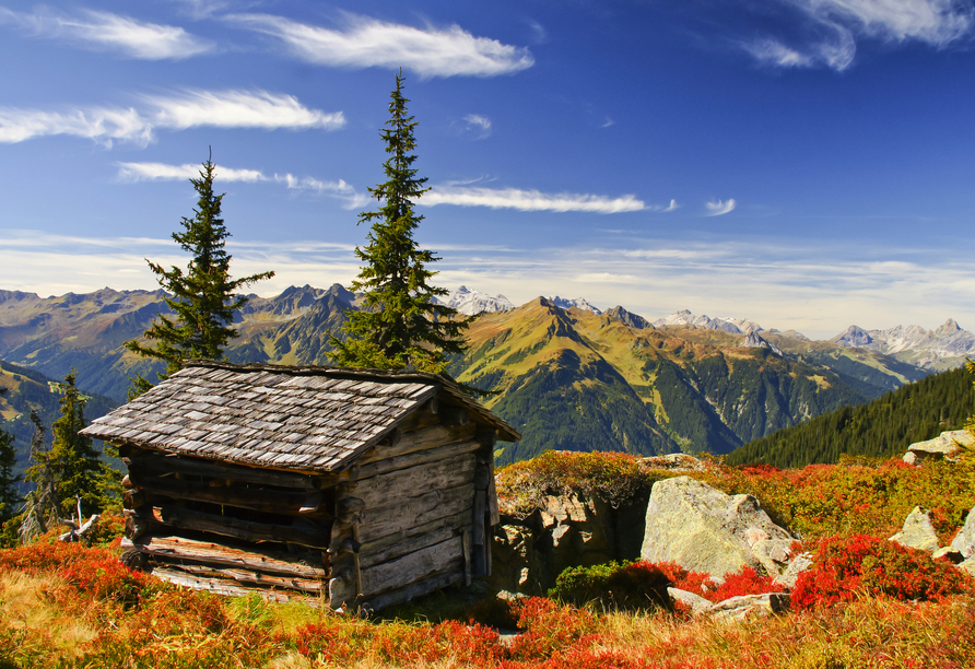 Besuchen Sie die Almhütte von Montafon.