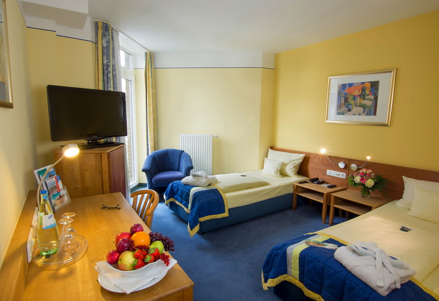 Beispiel eines Doppelzimmers mit getrennten Betten im Hotel Rheinpark Rees