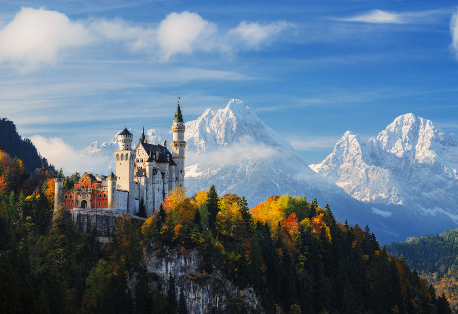 Unternehmen Sie unbedingt einen Ausflug zum Schloss Neuschwanstein.