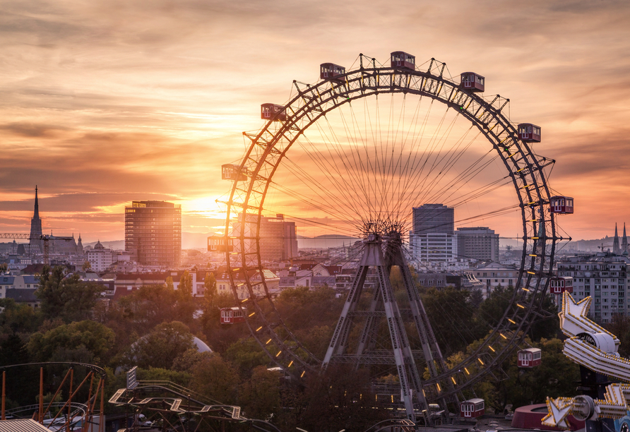 Vom Riesenrad im Wiener Prater genießen Sie einen traumhaften Blick auf die Hauptstadt Österreichs.