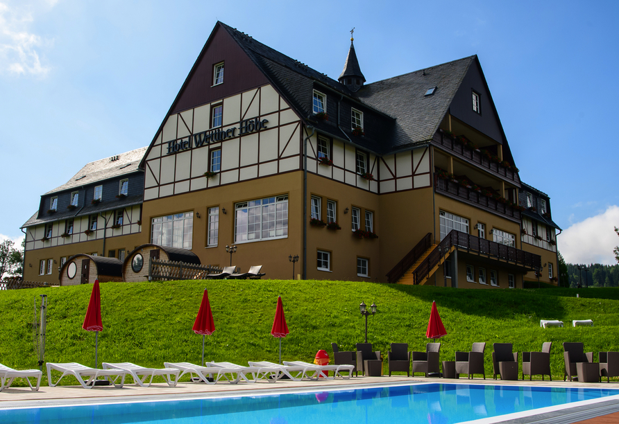 Panorama Berghotel Wettiner Höhe in Seiffen Erzgebirge, Pool