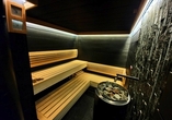 In der Sauna können Sie vollkommen relaxen. 