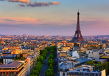 Erleben Sie Paris, die Stadt der Liebe, mit dem imposanten Eiffelturm.