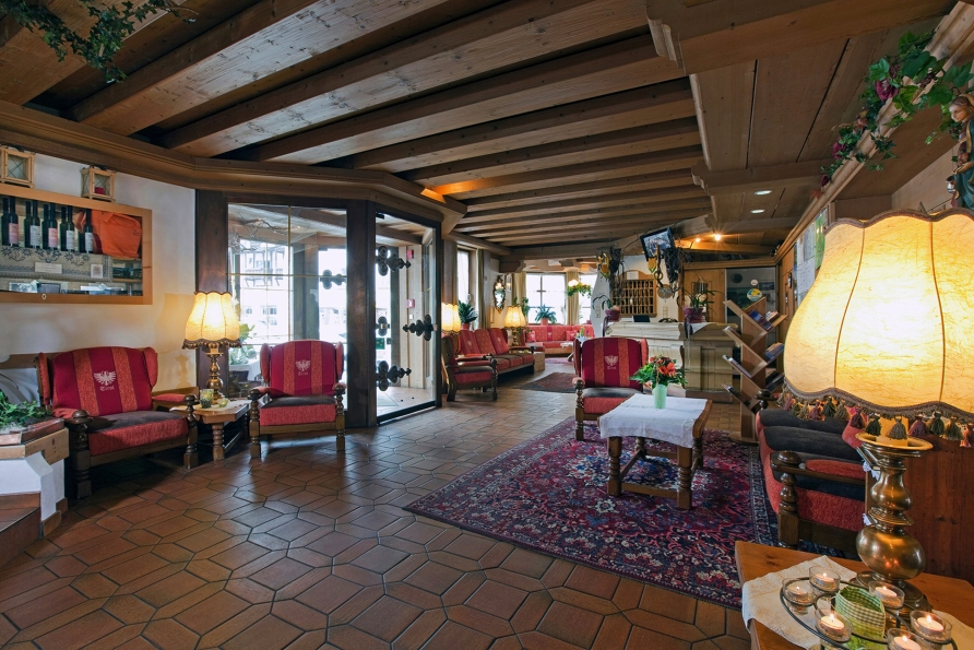 Ihr Urlaubshotel Auderer in Imst empfängt Sie herzlich. 