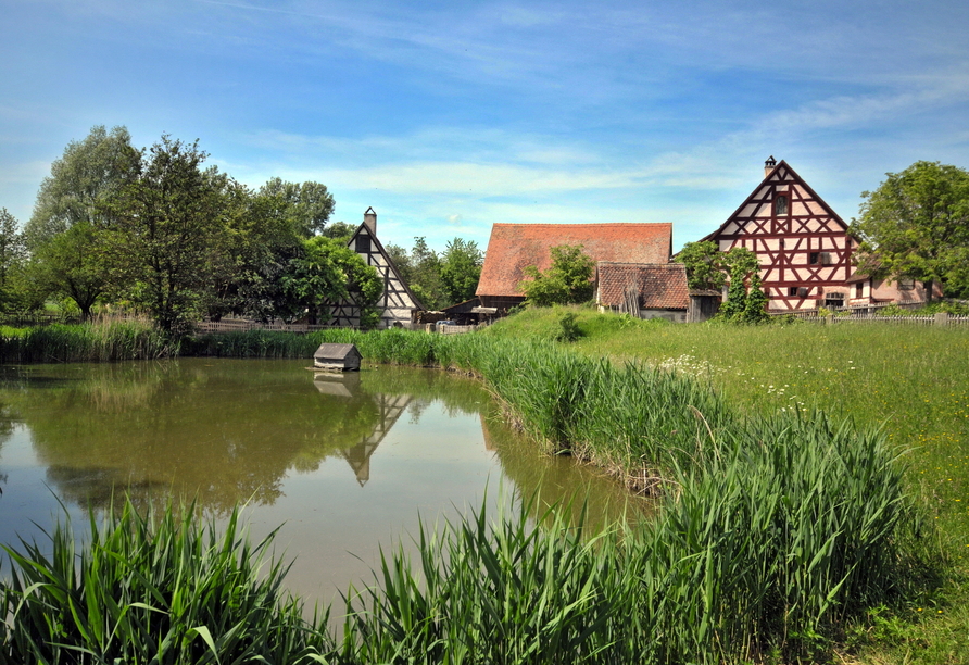 Das Fränkische Freilandmuseum Bad Windsheim ist ein 45 Hektar großes Museumsgelände am Südrand der Altstadt.