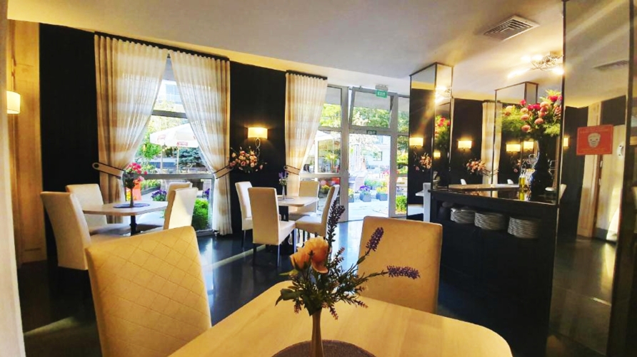 Leckere Speisen genießen Sie im Restaurant. 