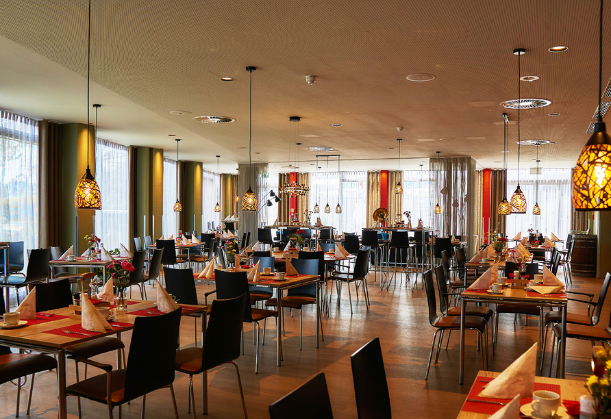 Im Restaurant des Hotels Sportforum Rostock werden Sie mit einem leckeren Frühstück verwöhnt.