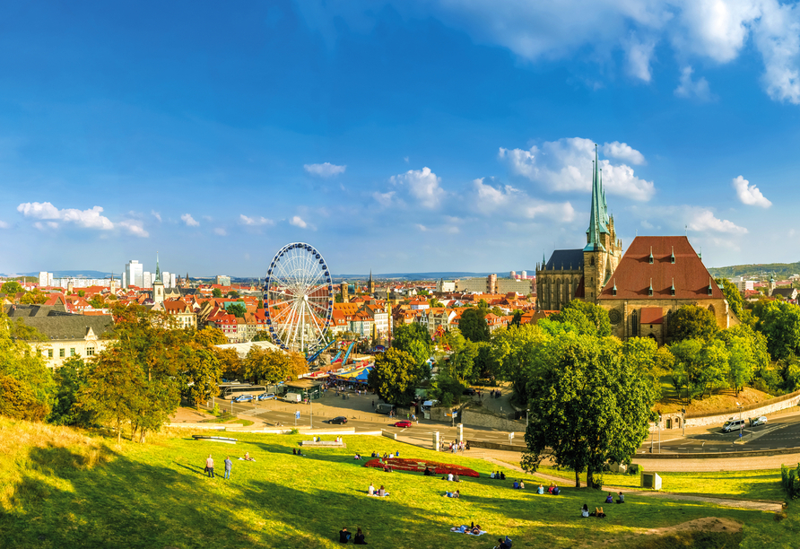 Genießen Sie den Ausblick über die Stadt Erfurt!