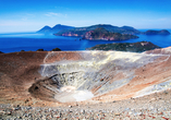 Auf Lipari, der größten von 7 Liparischen Inseln, können Sie spannende, vulkanische Landschaften erkunden.
