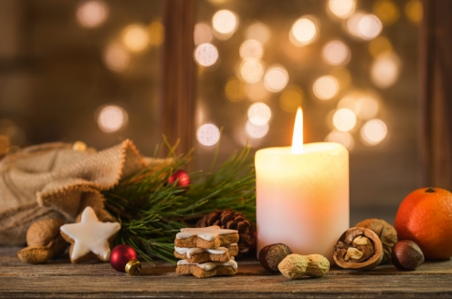 Wir wünschen Ihnen besinnliche Weihnachtstage!