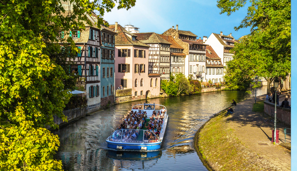 Die Ill ist so etwas wie die Seele des Elsass: Erkunden Sie Straßburg und die Region doch mal vom Wasser aus. 