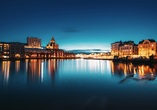 Die Hauptstadt Finnlands hält zahlreiche sehenswerte Plätze für Sie bereit.