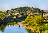Blick auf die wunderschöne Hauptstadt von Montenegro, Podgorica.