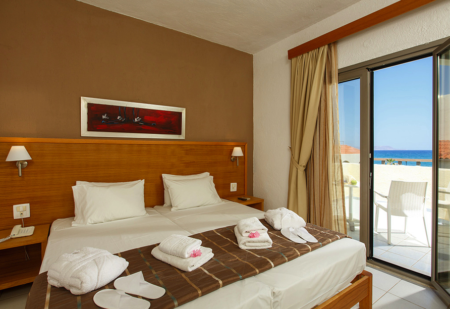 Beispiel eines Doppelzimmers Meerblick im Hotel Europa Beach