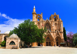 Die Lala-Mustafa-Pascha-Moschee (ehem. St. Nicholas Kathedrale) in Famagusta müssen Sie gesehen haben!