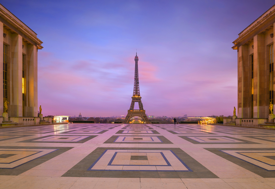 ... oder besuchen Sie Paris – die Stadt der Liebe.