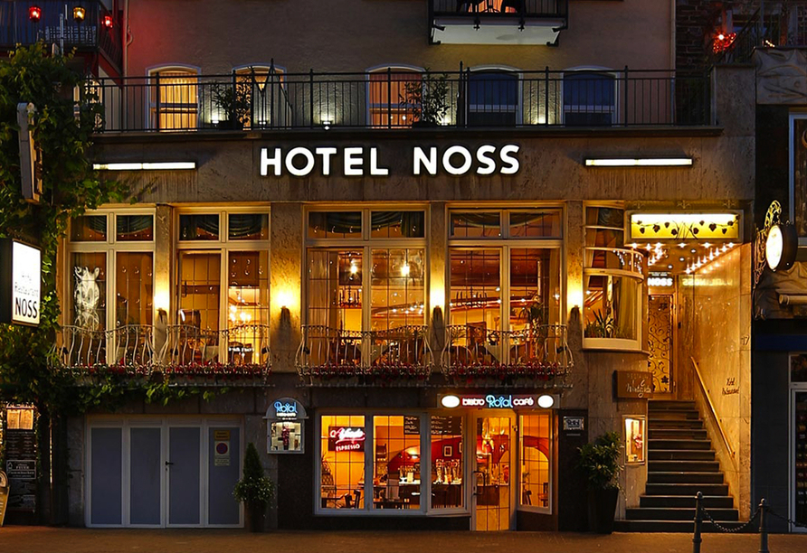 Herzlich willkommen im familiengeführten Hotel Karl Noss. 