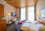 Beispiel eines Doppelzimmers Moselblick mit Balkon im Hotel Karl Noss
