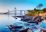 Die Newport Bridge verbindet die Stadt in Rhode Island mit Conanicut Island.