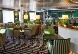 Lassen Sie sich die erfrischenden Drinks in der Ocean Bar an Bord schmecken.