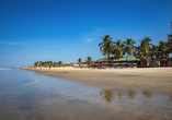 Gambia bietet einige schöne Strandabschnitte, an denen Sie Sonne tanken können.