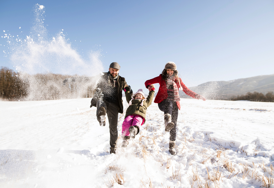 Erkunden Sie die idyllische Winterlandschaft gemeinsam!