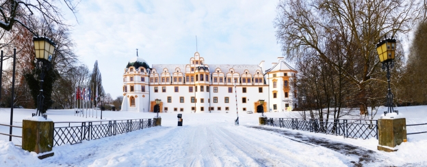 Das winterliche Schloss Celle begeistert mit seinem historischen Charme.