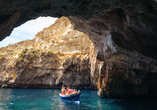 Eine Bootstour in die Blaue Grotte gehört zu den absoluten Reisehighlights – kommen Sie jetzt nach Malta!