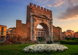 Der Augustus-Bogen ist eines der Wahrzeichen von Rimini und ein tolles Fotomotiv.