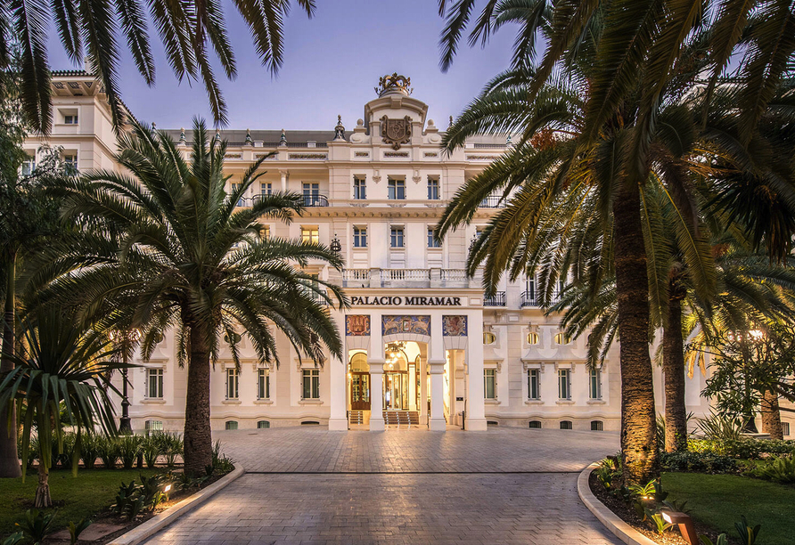 Das Gran Hotel Miramar heißt Sie herzlich in Málaga willkommen!