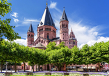 In Mainz begeistert die Altstadt mit dem Dom St. Martin. 