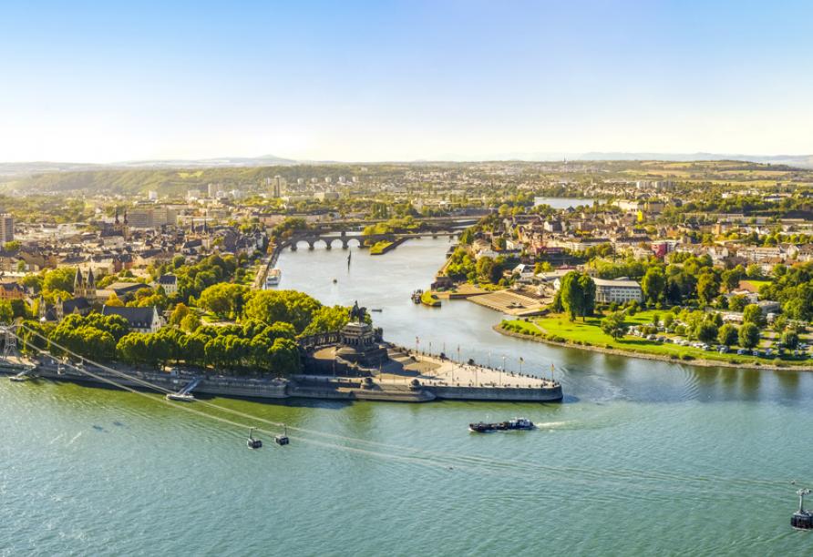 Von der Festung Ehrenbreitstein aus haben Sie einen fantastischen Blick über Koblenz und das Deutsche Eck.