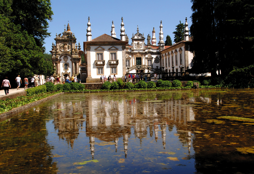 Von Pinhão aus haben Sie die Möglichkeit, den barocken Mateuspalast in Vila Real zu besuchen. 