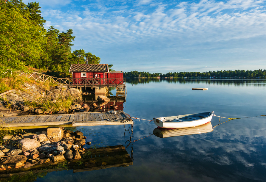 Auf Ihrer Rundreise sehen Sie viele malerische Seen und die pittoresken Inseln des Göteborger Schärengartens.