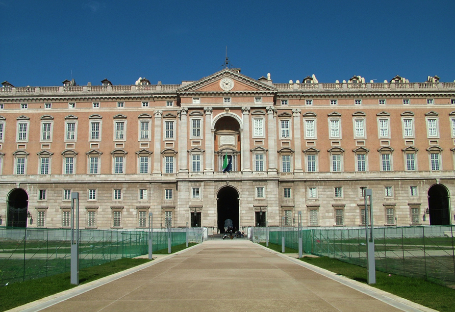 Der Königspalast in Caserta