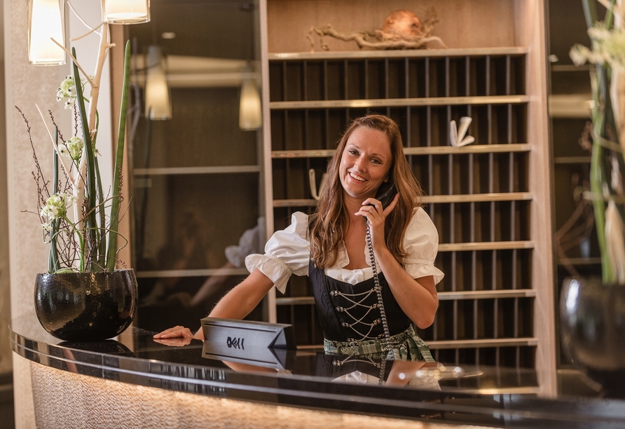 Das Johannesbad Hotel Königshof freut sich auf Ihren Besuch.