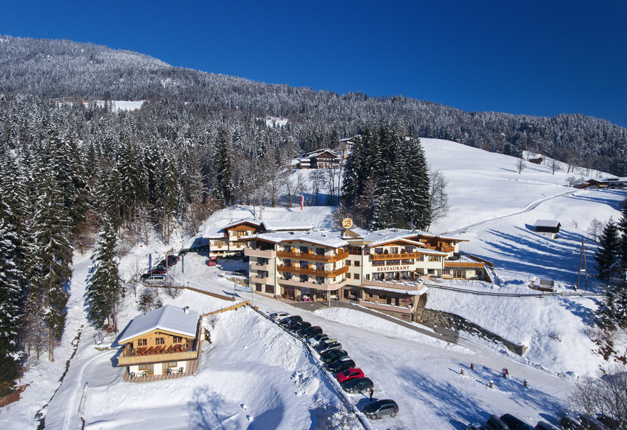 Hotel Berghof, Außenansicht Winter