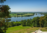 Ausblick auf die Donau von der Gedenkstätte Walhalla bei Regensburg