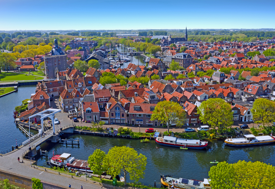 Die Stadt Enkhuizen in den Niederlanden