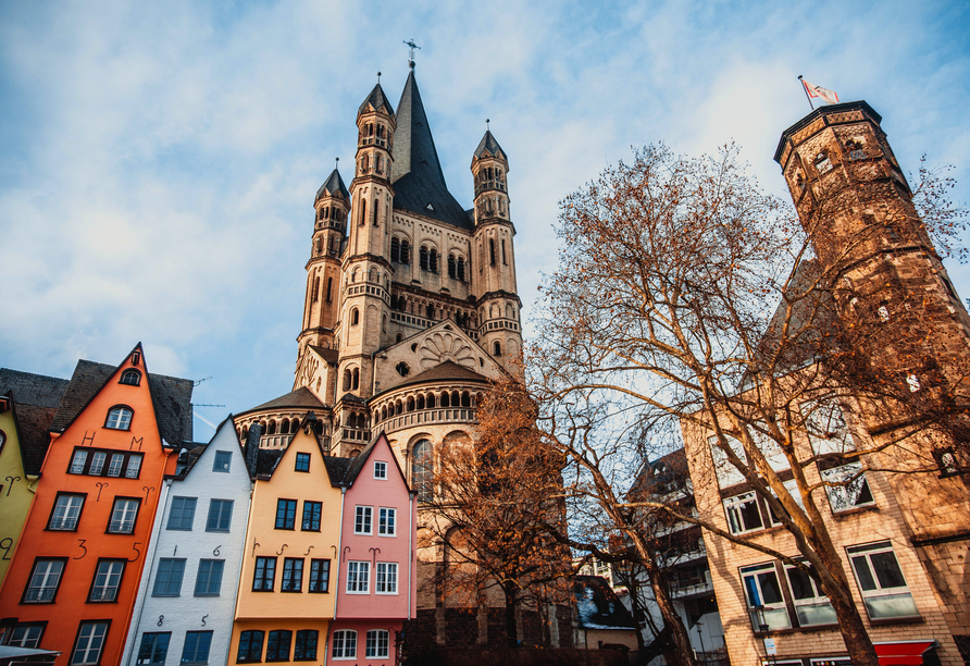 Nutzen Sie die Zeit vor und Nach Ihrer Erlebnisreise, um die Domstadt Köln mit all i hren Facetten kennenzulernen.